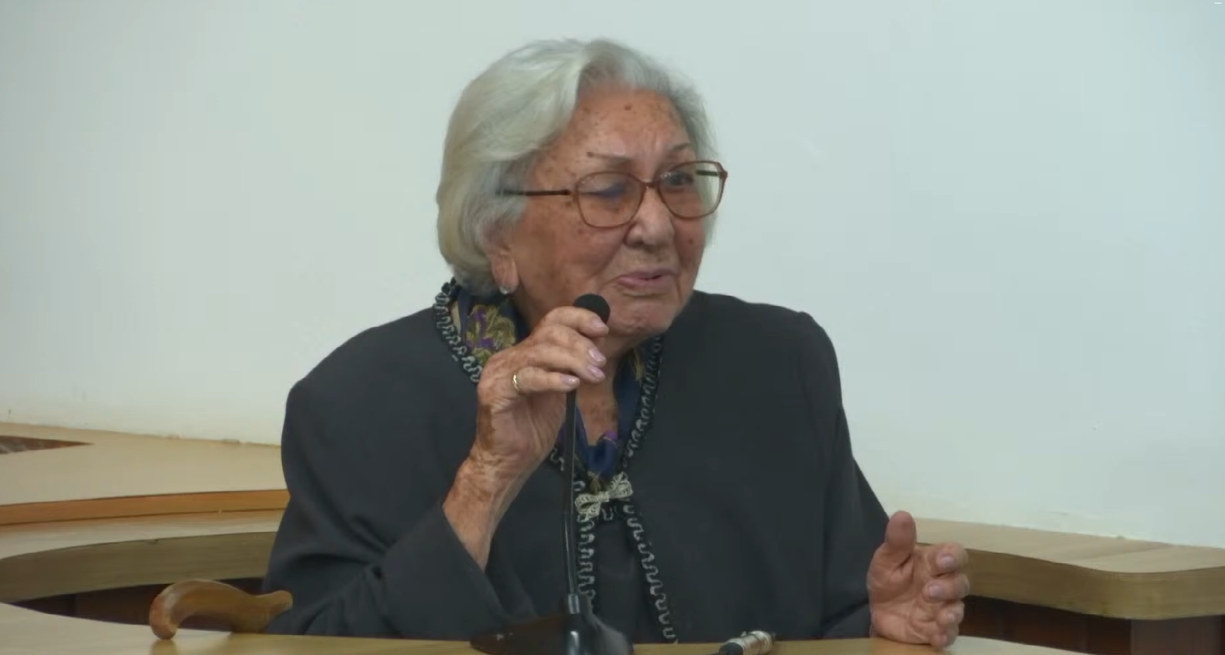 Câmara homenageia professora Lygia Arrais Serodio Bacciotti pelos 101 anos de vida